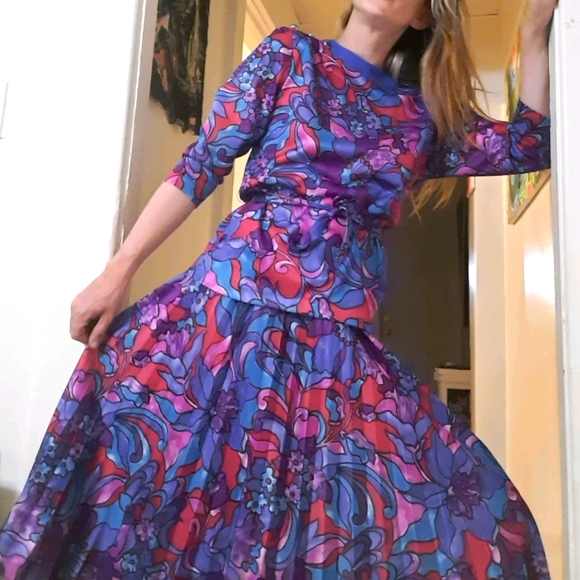 Vintage 80's psychedelic peplum blouse & skirt set - Picture 2 of 14